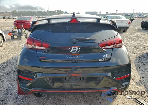 2021 Hyundai Veloster N z USA, uszkodzony, nr VIN KMHT36AH7MU010689